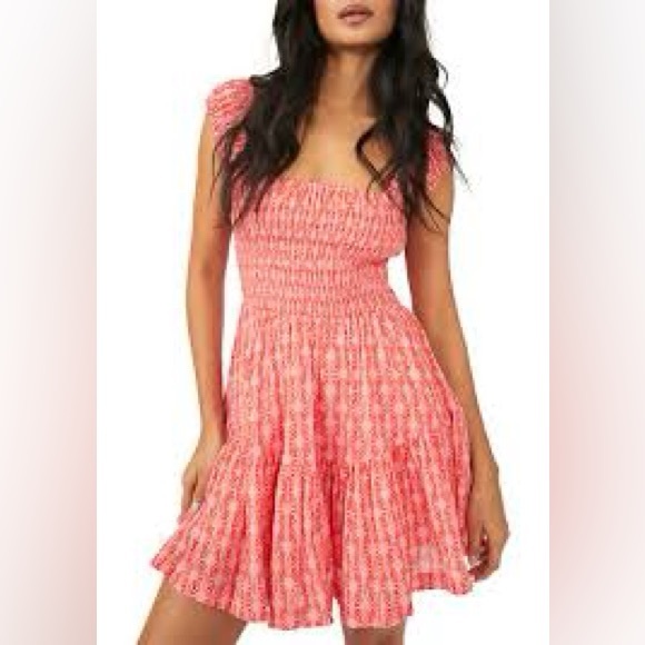 Free People Sweet Annie Mini Dress Pink Smocked Tiered Boho Size Small - Picture 1 of 9